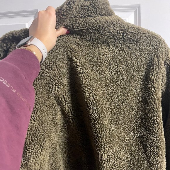 Urban Outfitters - Green Teddy Jacket - Picture 2 of 2